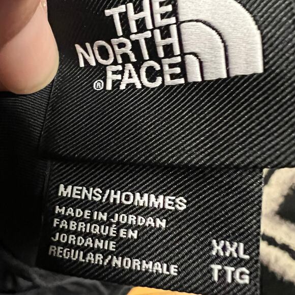 The North Face Shorts Mens XXL 2XL Class V Pull-On Trunk Short Black Zip Pockets - Picture 11 of 13